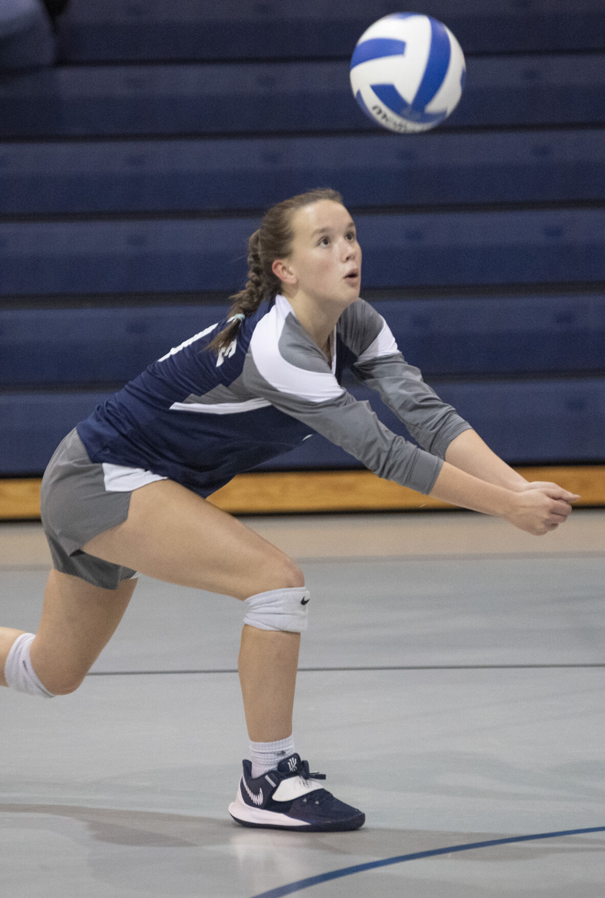 TEMPLE Volleyball. 4.JPG
